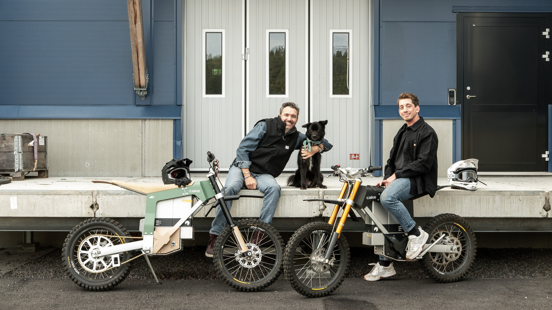 One year of cakeservice.co : From flat tires to a global community