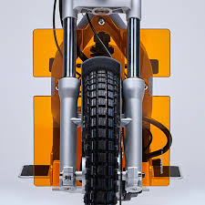Lower windshield
