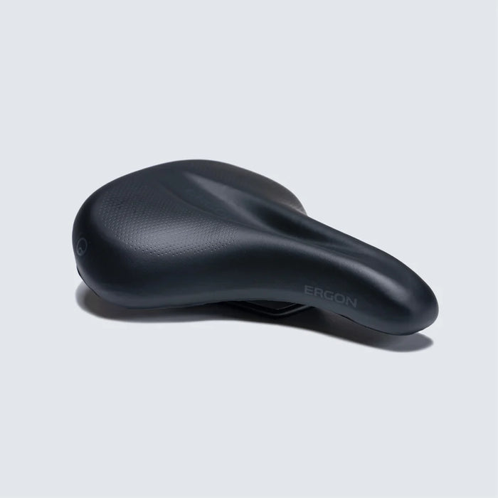Saddle by Eregon